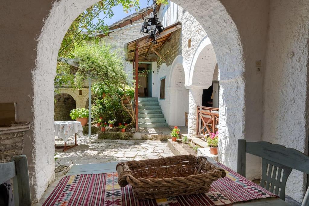Monodendri Vintage House Villa Exterior foto